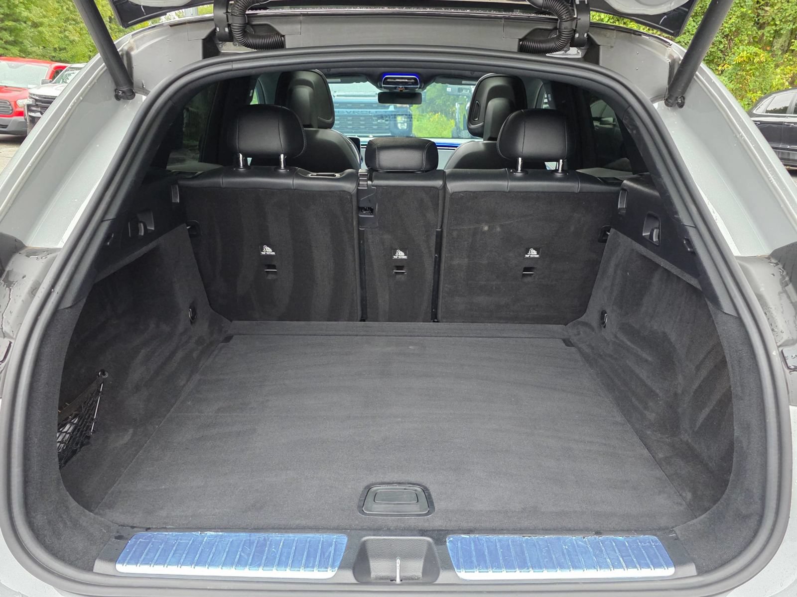 Used 2023 Mercedes-Benz EQE 350+ 4MATIC SUV w/ Exclusive Trim Package image 32