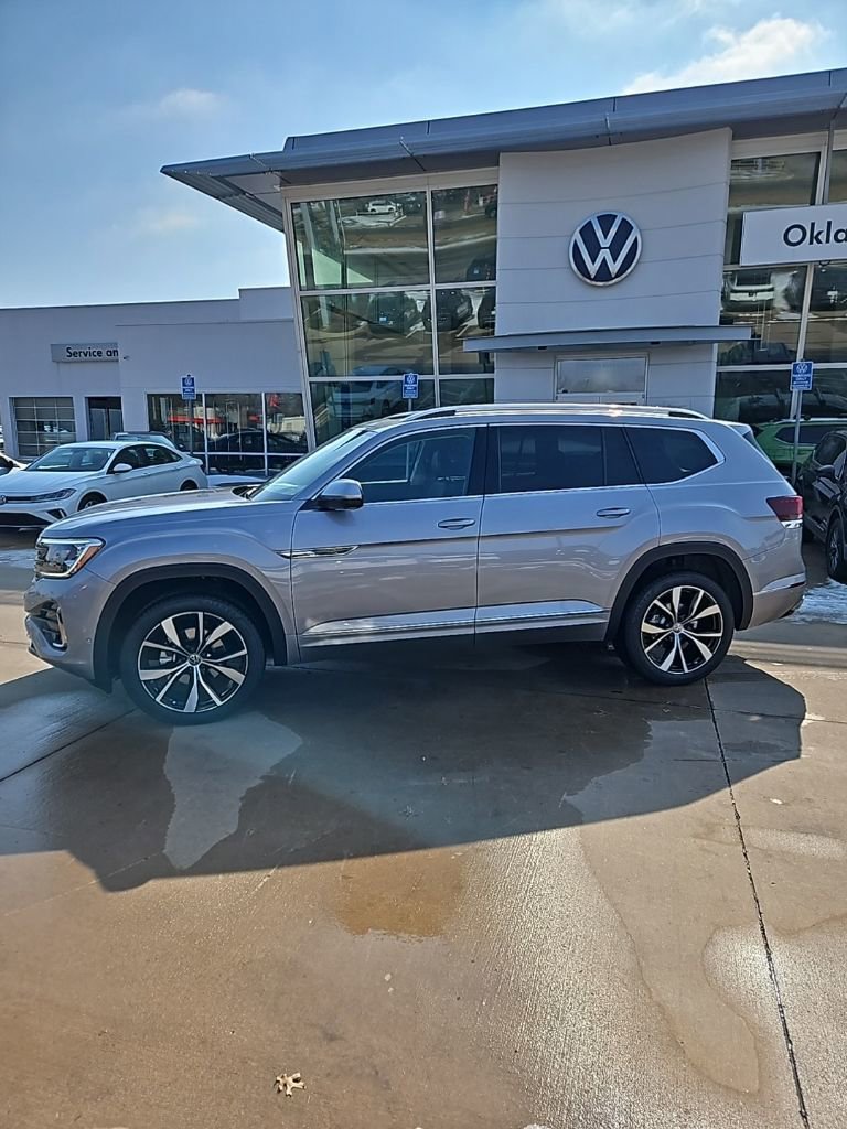 New 2026 Volkswagen Atlas SEL Premium R-Line AWD/4WD image 8