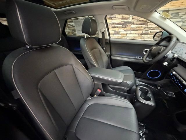 Used 2022 Hyundai Ioniq 5 Limited w/ Cargo Package AWD/4WD image 15