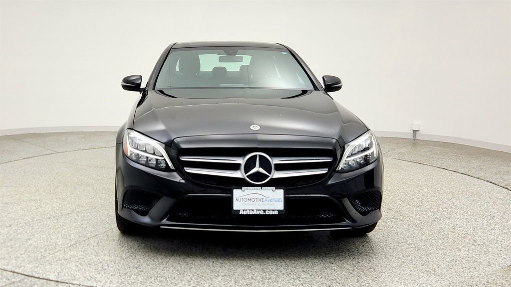 Used 2019 Mercedes-Benz C 300 4MATIC Sedan image 2