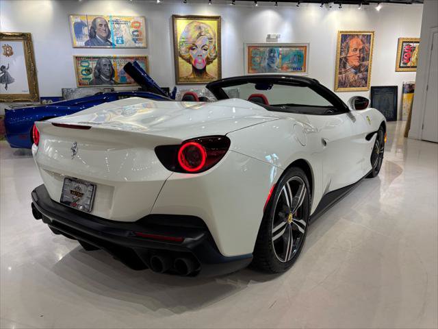 Used 2019 Ferrari Portofino RWD image 11
