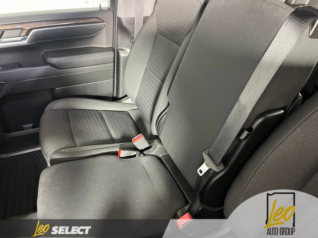 Used 2023 Chevrolet Silverado 1500 LT AWD/4WD image 21