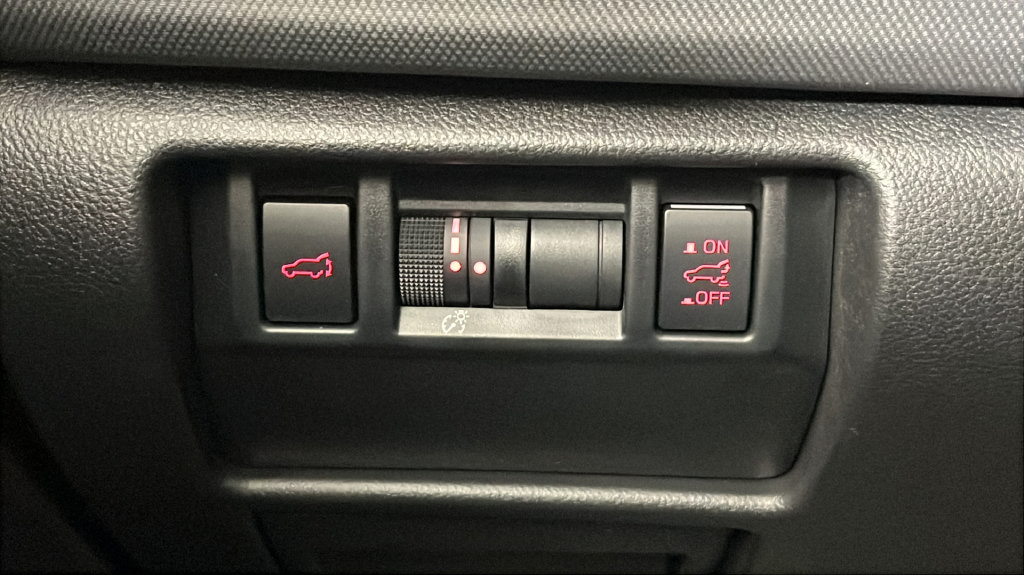 Used 2025 Subaru Forester Premium AWD/4WD image 29