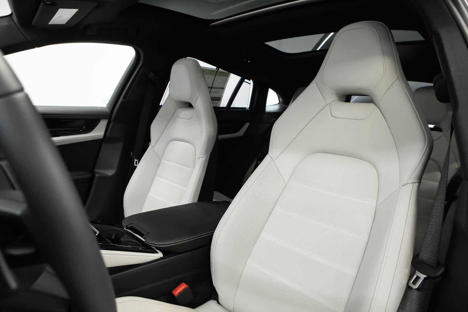 New 2026 Porsche Panamera 4 AWD/4WD image 5