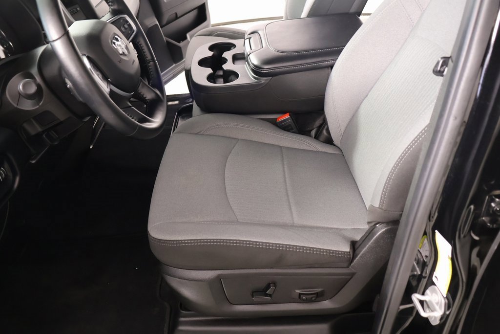 Used 2024 RAM 2500 Big Horn w/ Bed Utility Group image 10