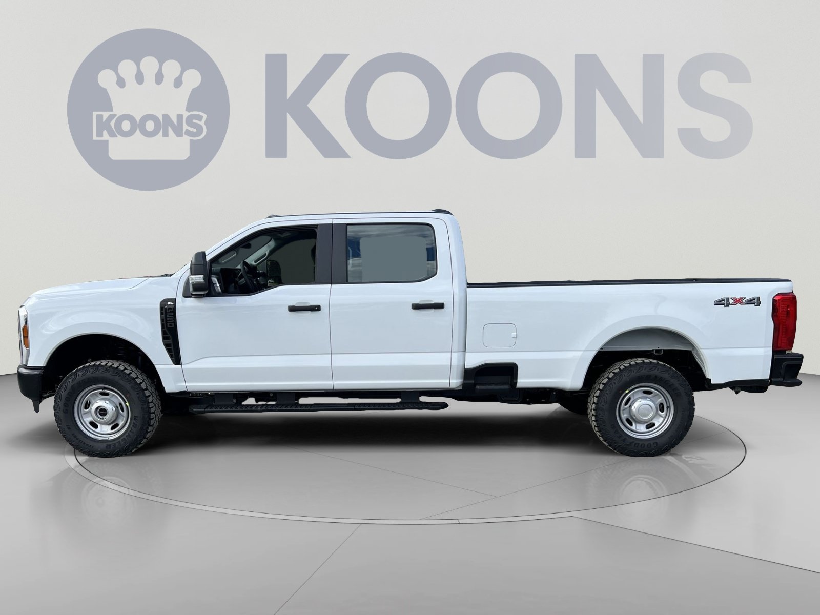 New 2027 Ford F250 XL w/ XL Off-Road 33" Tire Package AWD/4WD image 2