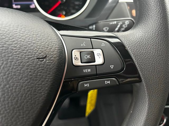 Used 2020 Volkswagen Tiguan S image 16