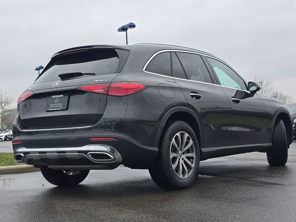 Used 2025 Mercedes-Benz GLC 300 4MATIC image 17