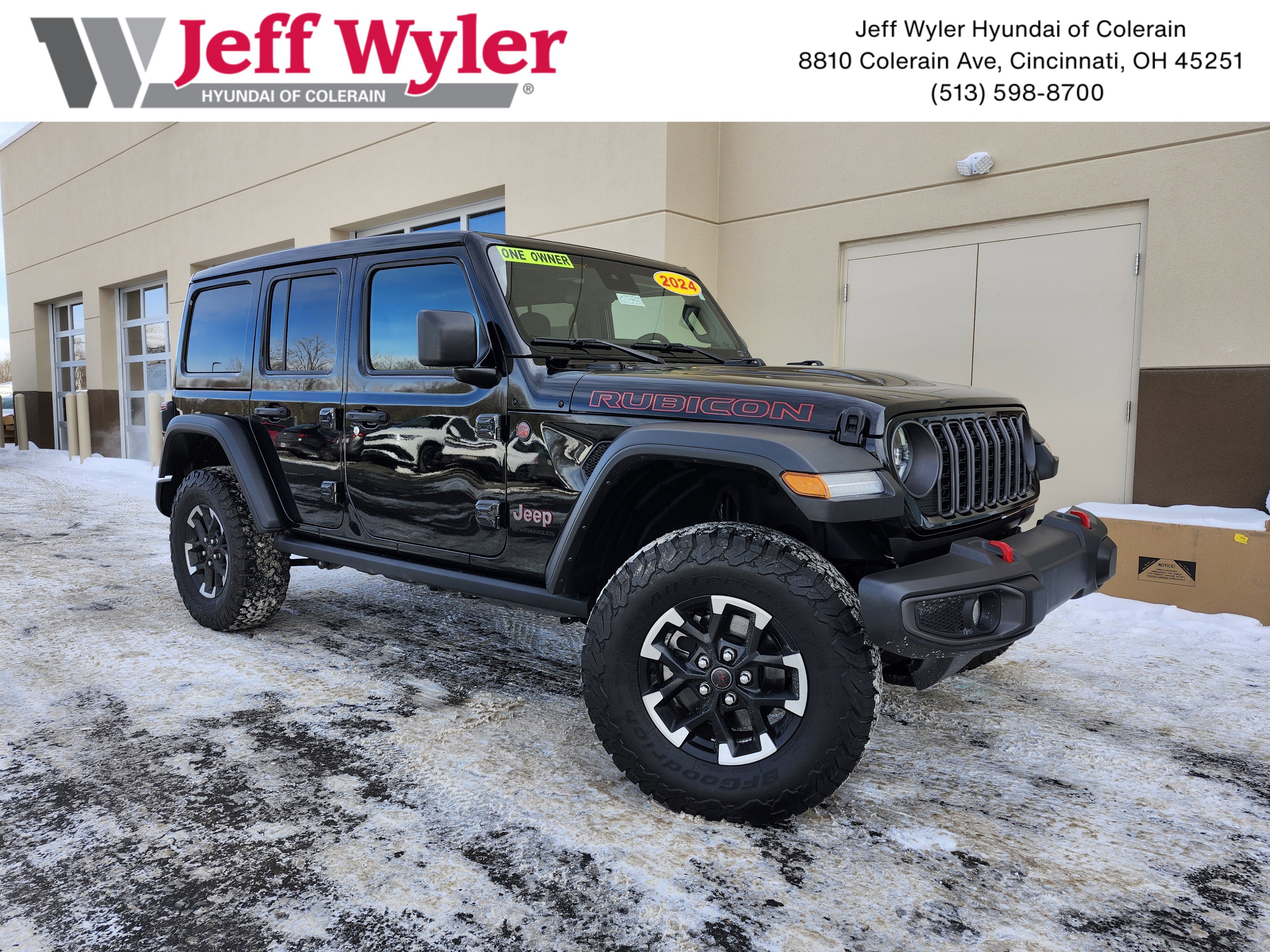 Used 2024 Jeep Wrangler Rubicon w/ Convenience Group image 1