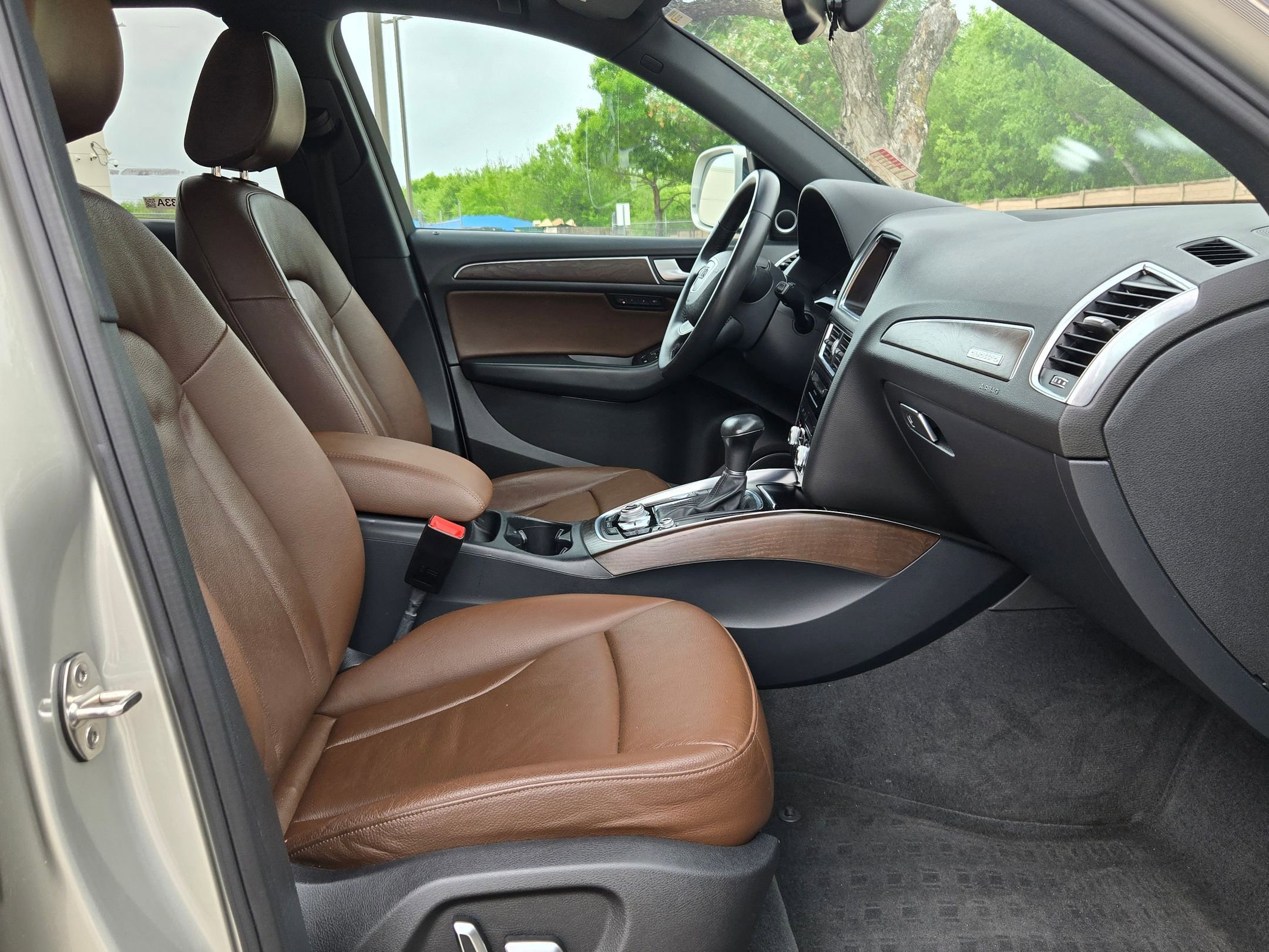 Used 2016 Audi Q5 2.0T Premium Plus w/ Technology Package image 27