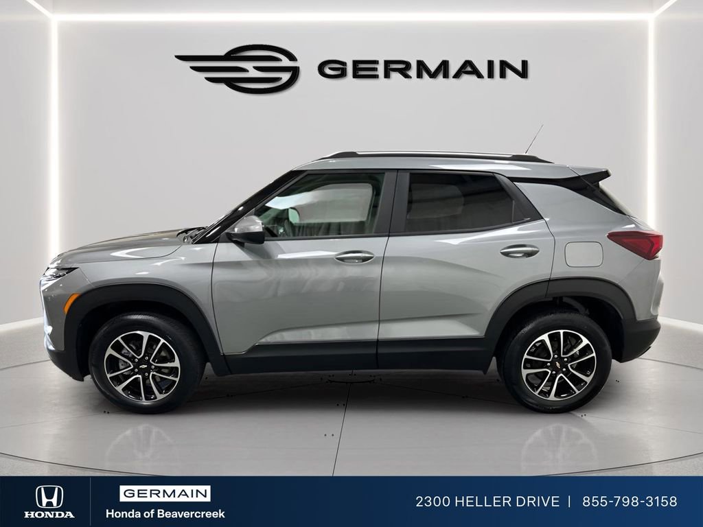 Used 2025 Chevrolet TrailBlazer LT AWD/4WD image 6