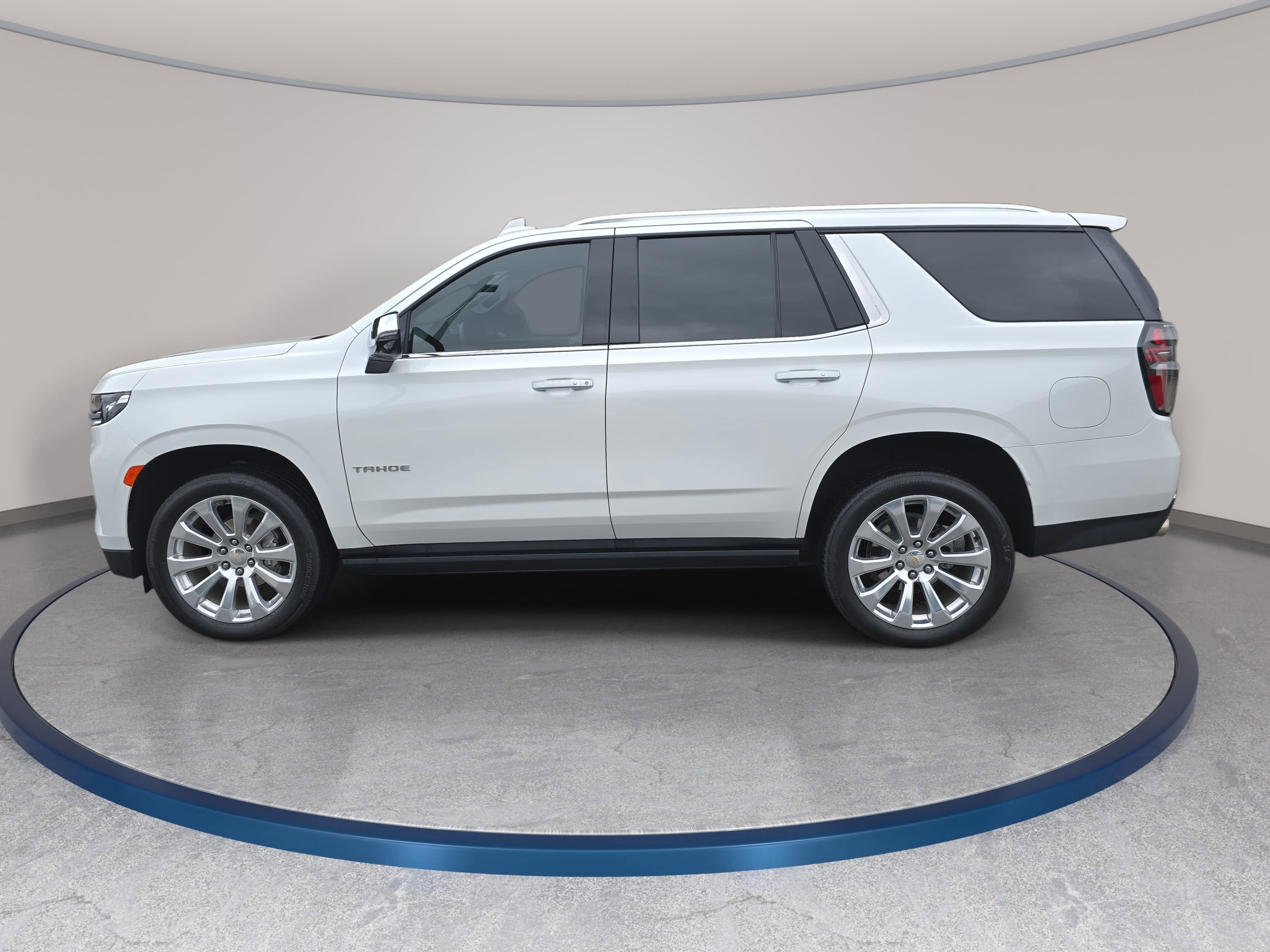 Used 2024 Chevrolet Tahoe Premier AWD/4WD image 8