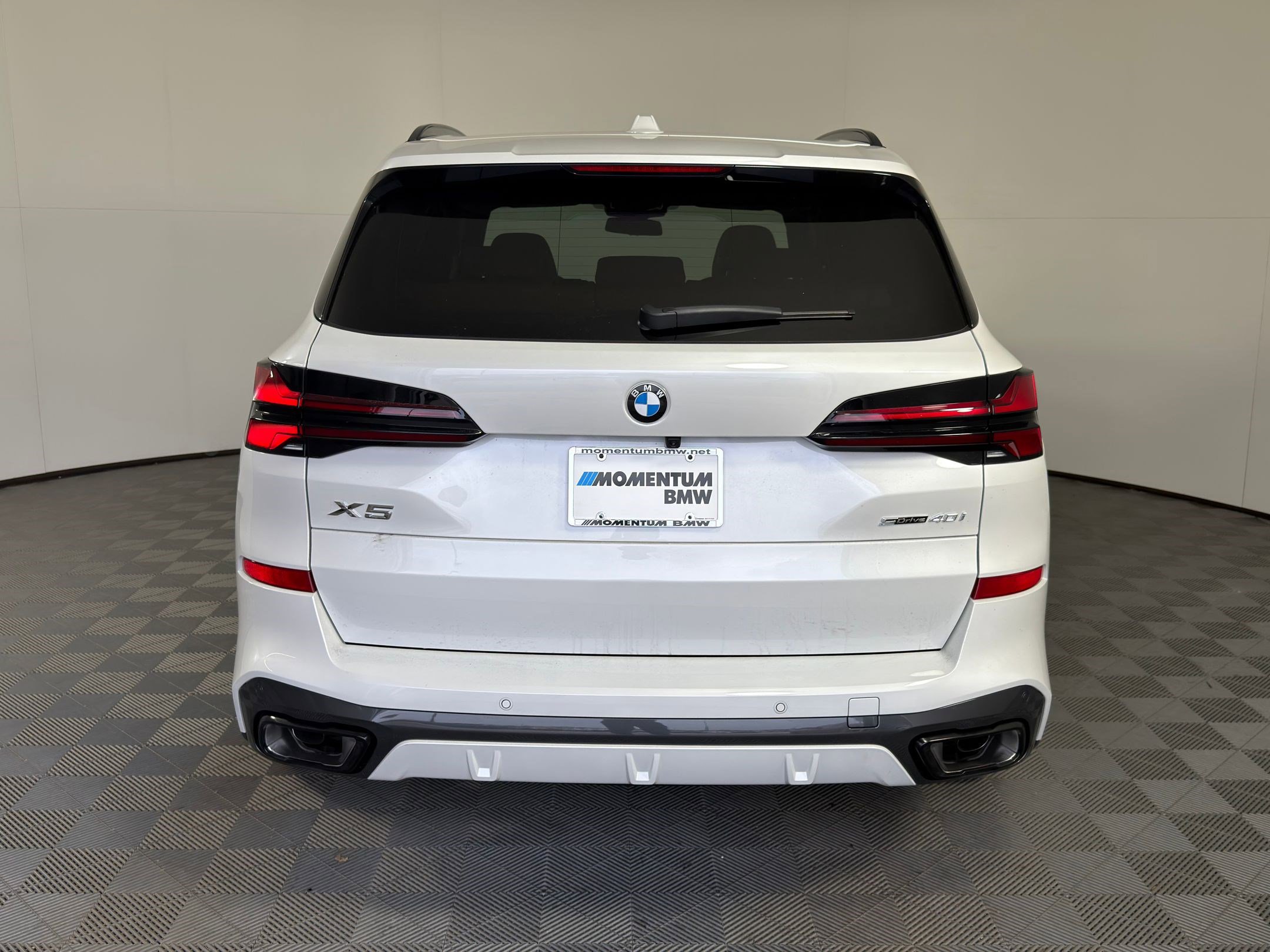 New 2026 BMW X5 sDrive40i w/ M Sport Package image 10