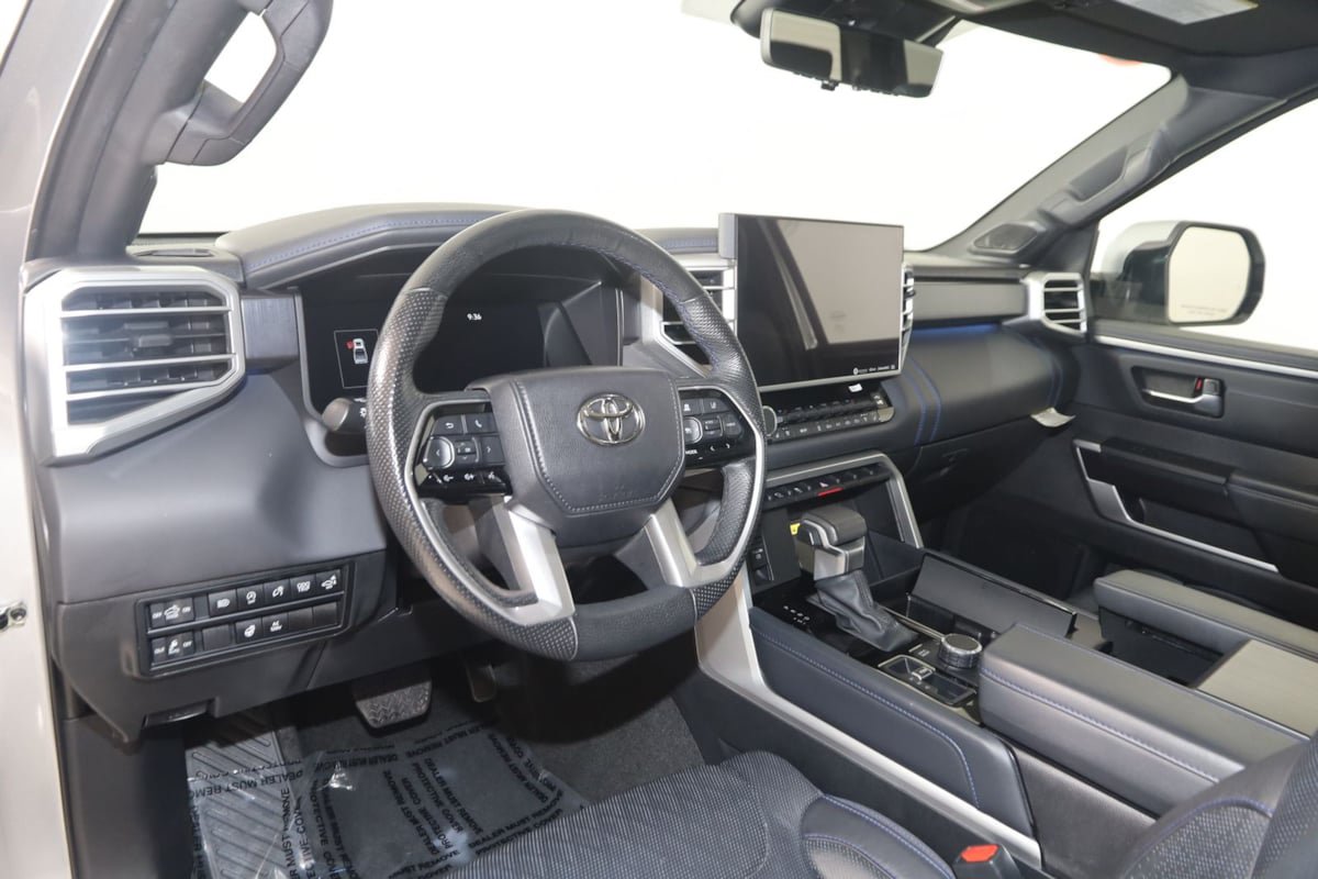 Used 2023 Toyota Tundra Platinum AWD/4WD image 27