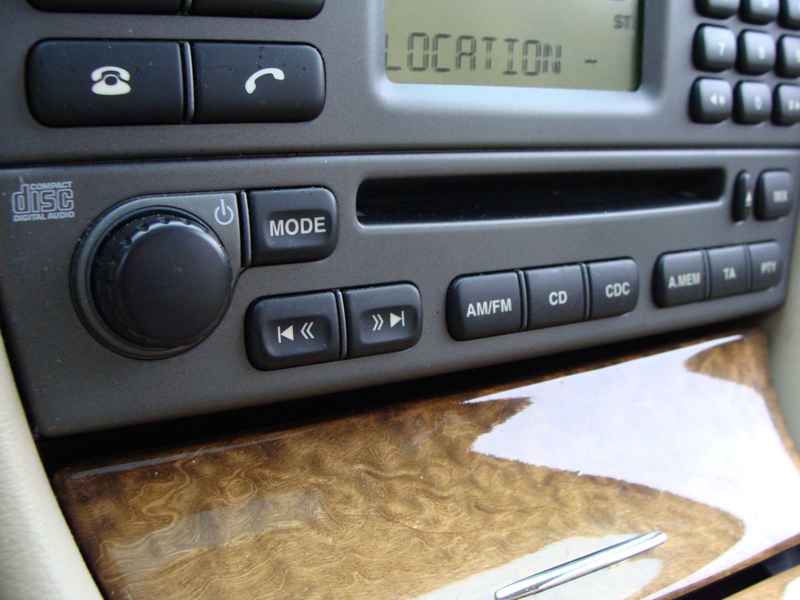 Used 2006 Jaguar X-TYPE 3.0 image 16