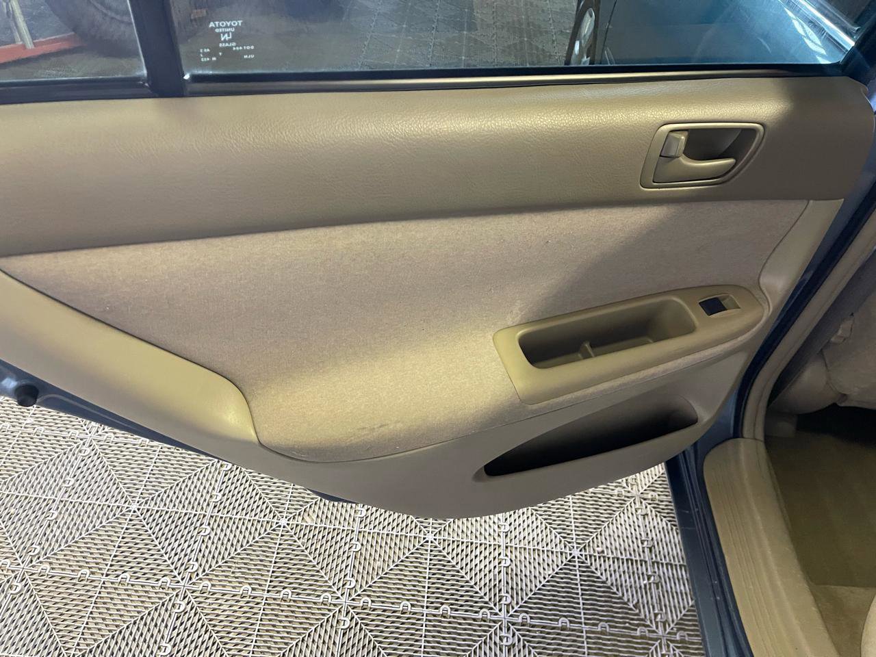Used 2002 Toyota Camry LE FWD image 21