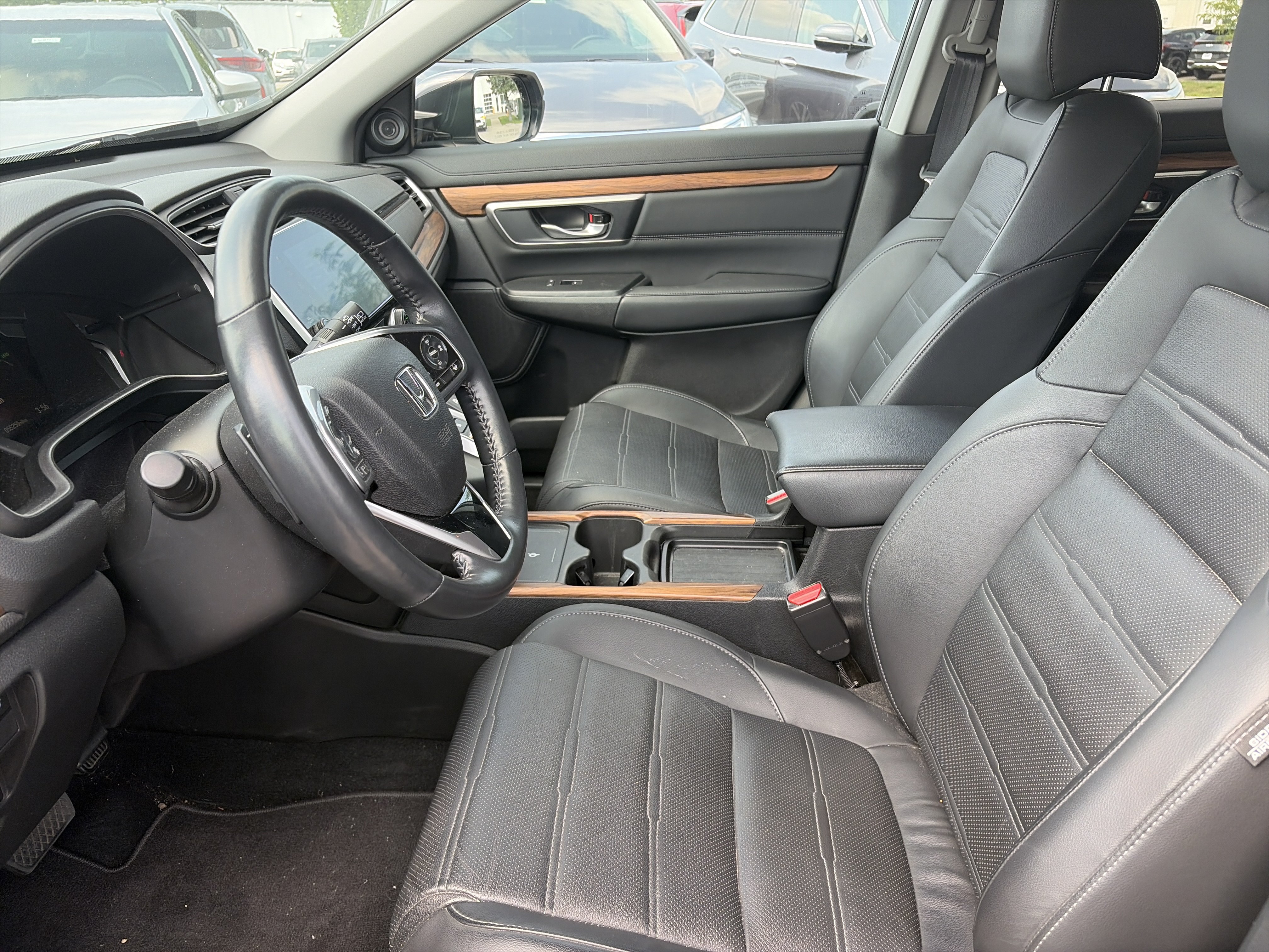 Used 2022 Honda CR-V Touring image 17