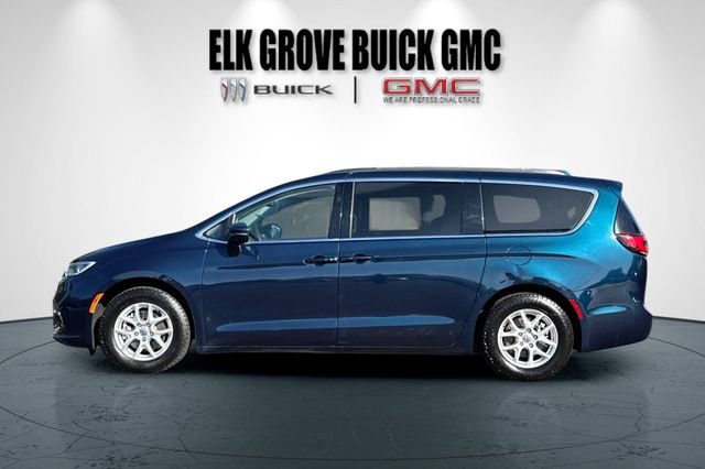 Used 2022 Chrysler Pacifica Touring-L FWD image 7