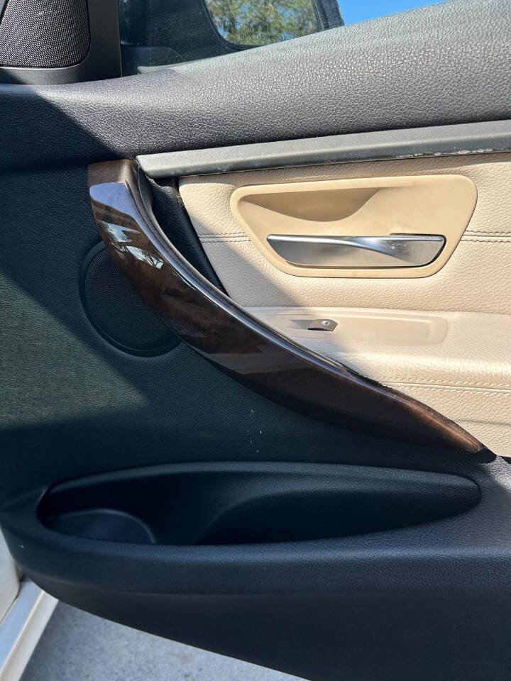 Used 2015 BMW 320i Sedan image 47