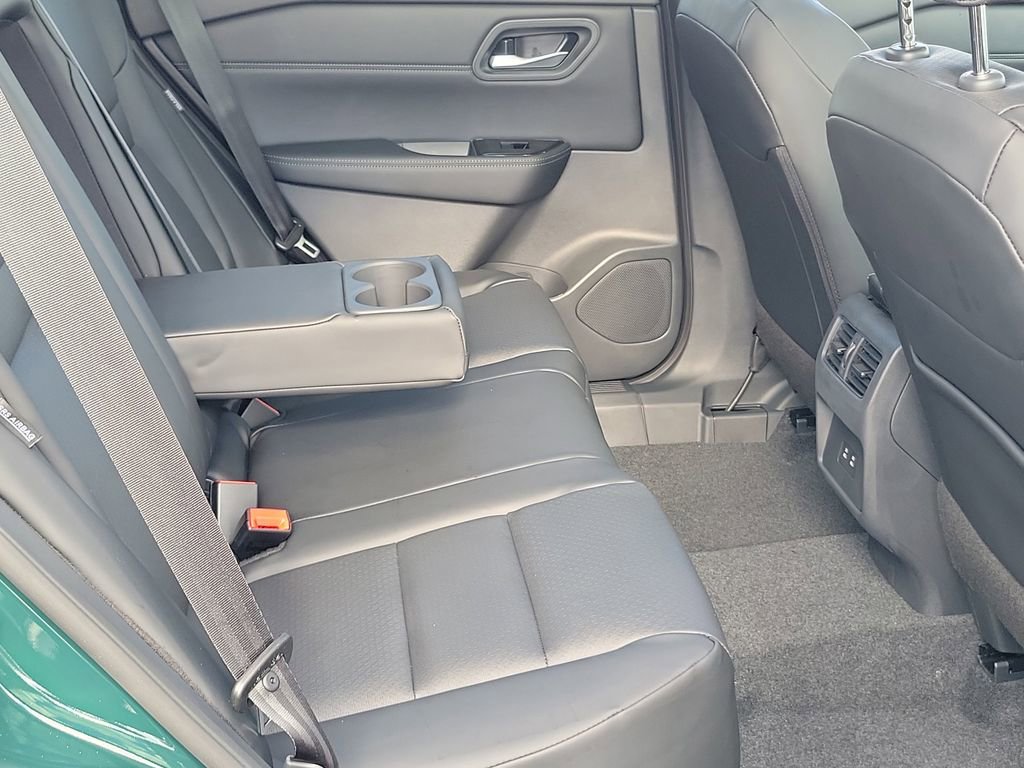 New 2026 Nissan Rogue SV image 11