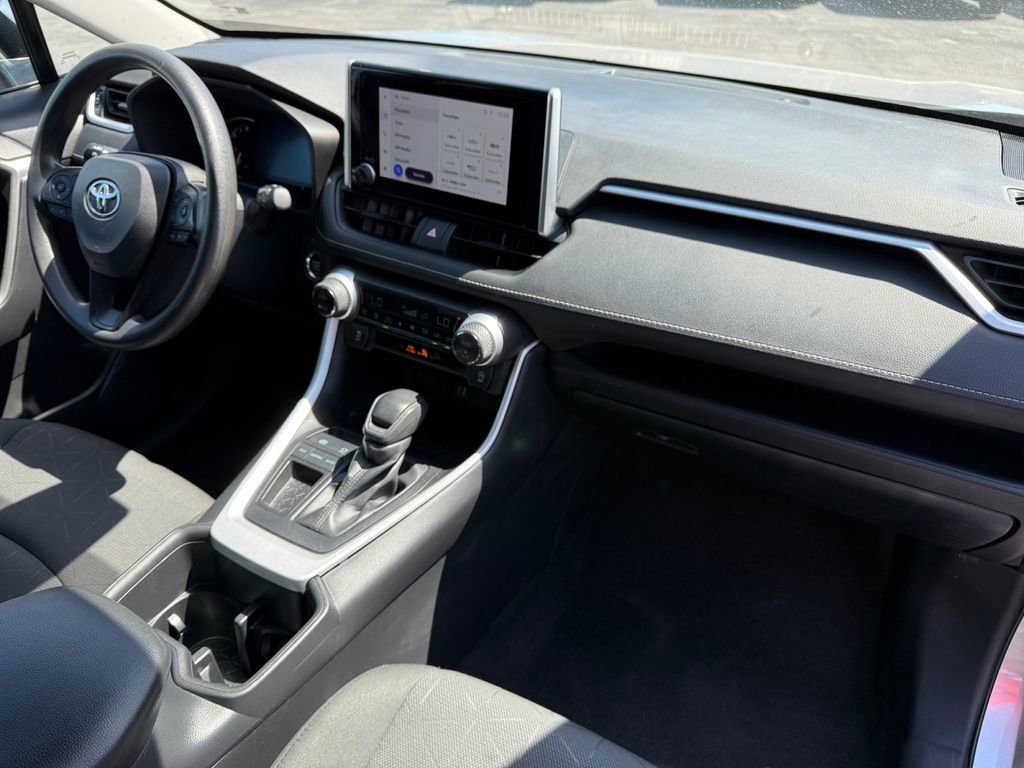 Certified 2024 Toyota RAV4 XLE FWD image 17