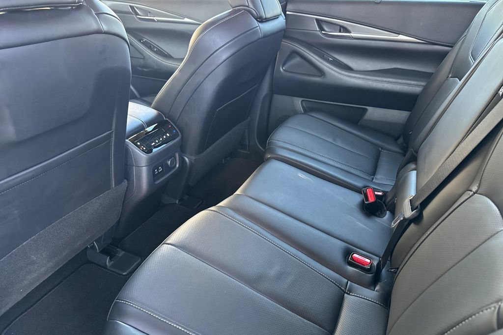 Certified 2023 INFINITI QX60 Luxe w/ Cargo Package image 11