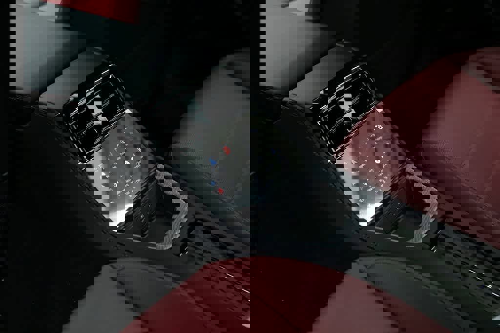 New 2025 Porsche Panamera 4 image 28