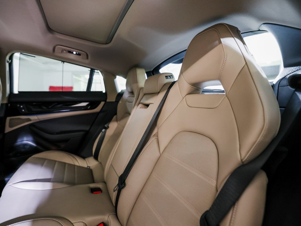 New 2026 Porsche Panamera 4 E-Hybrid AWD/4WD image 24