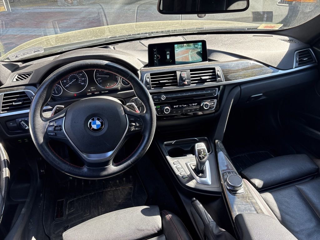 Used 2017 BMW 330i xDrive Wagon image 10