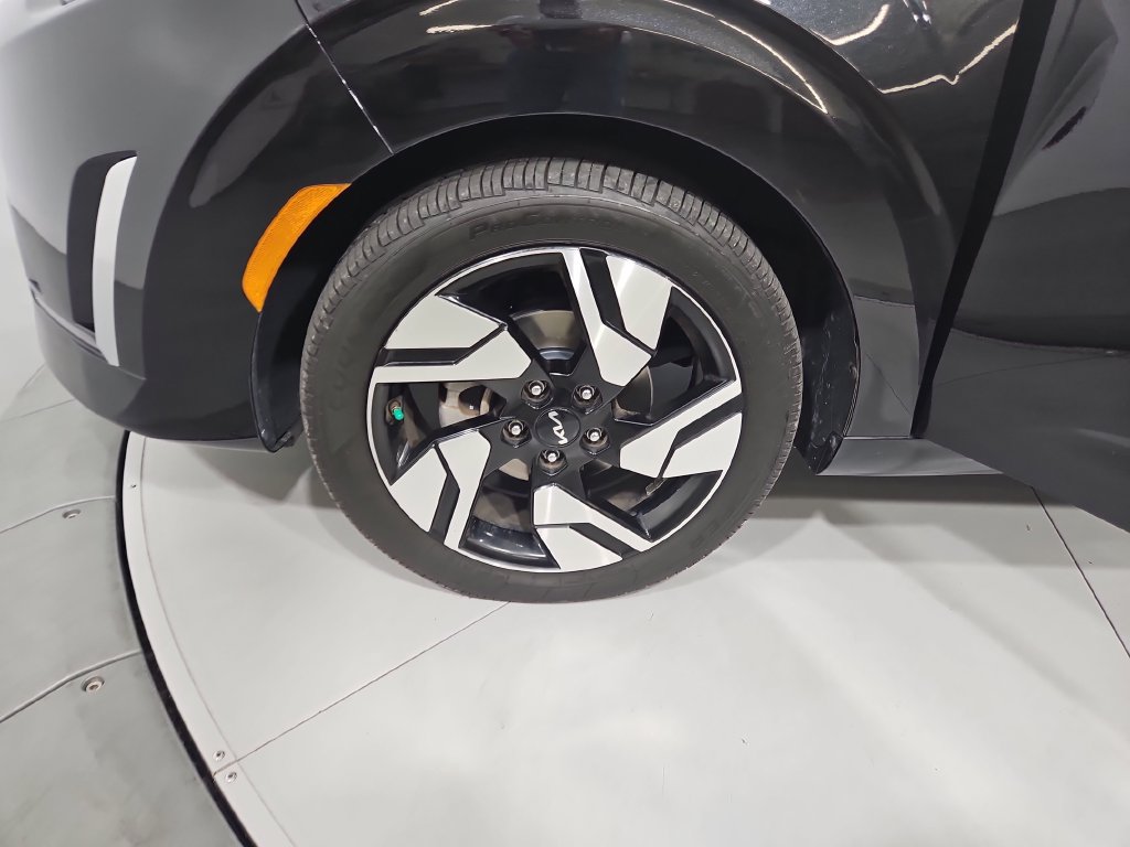 Used 2023 Kia Soul GT-Line w/ GT-Line Technology Package FWD image 28
