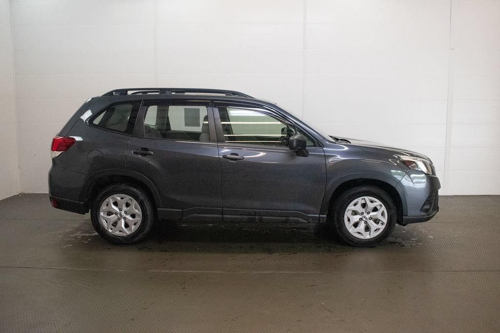 Used 2023 Subaru Forester AWD/4WD image 3