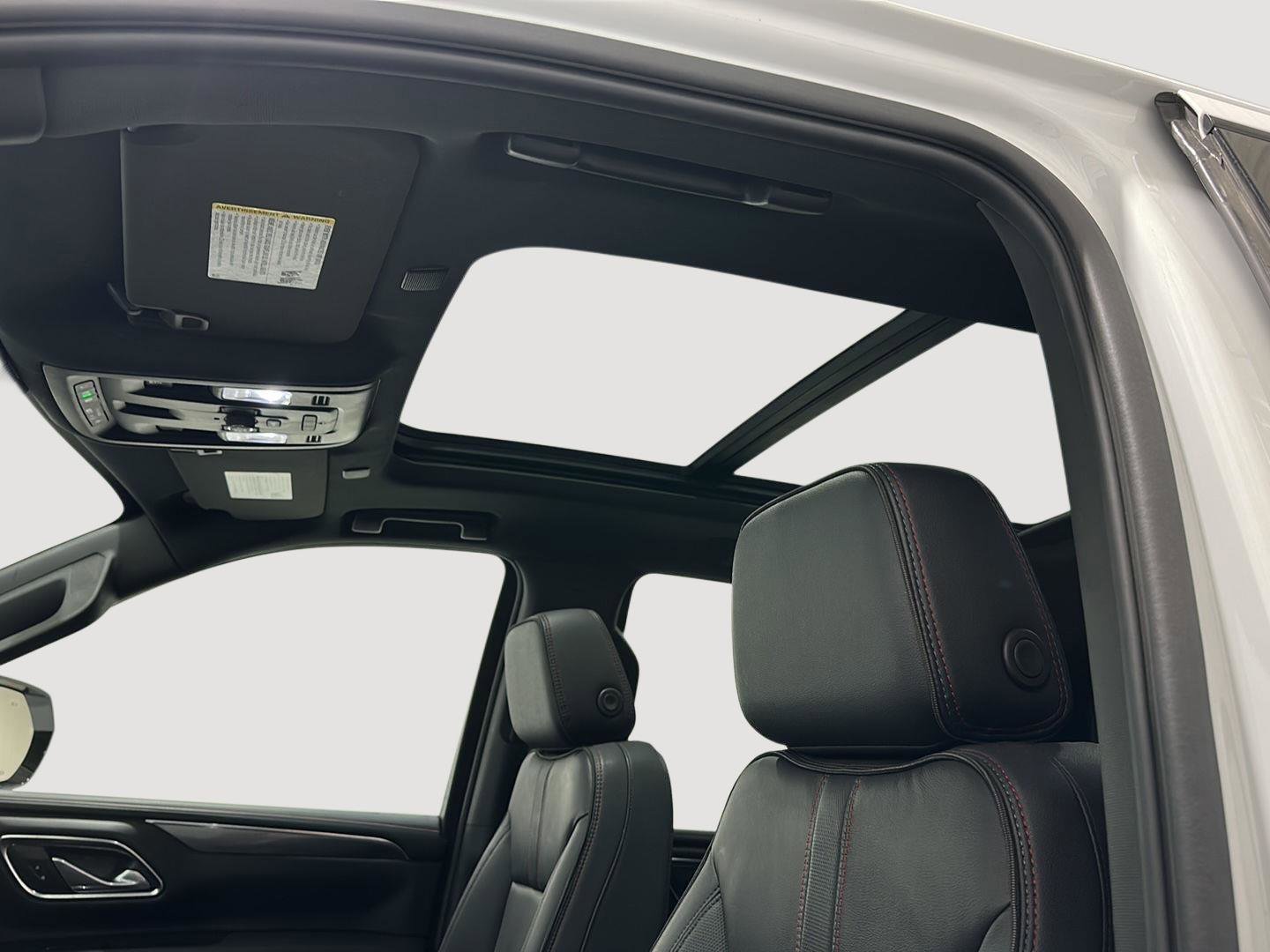 Used 2024 Chevrolet Tahoe RST w/ Luxury Package image 22