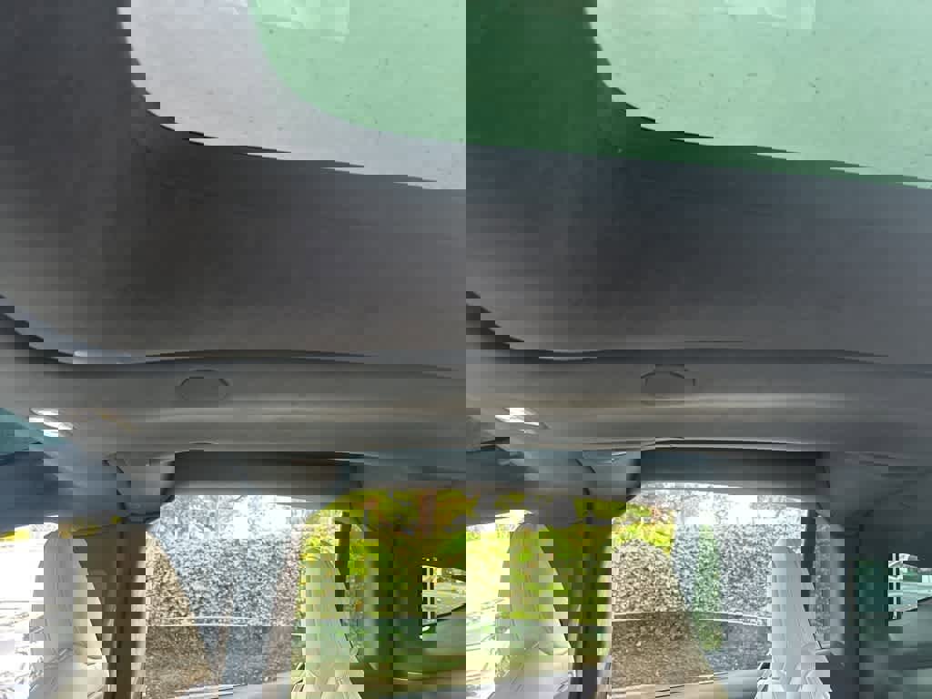 Used 2023 Tesla Model X Plaid image 8