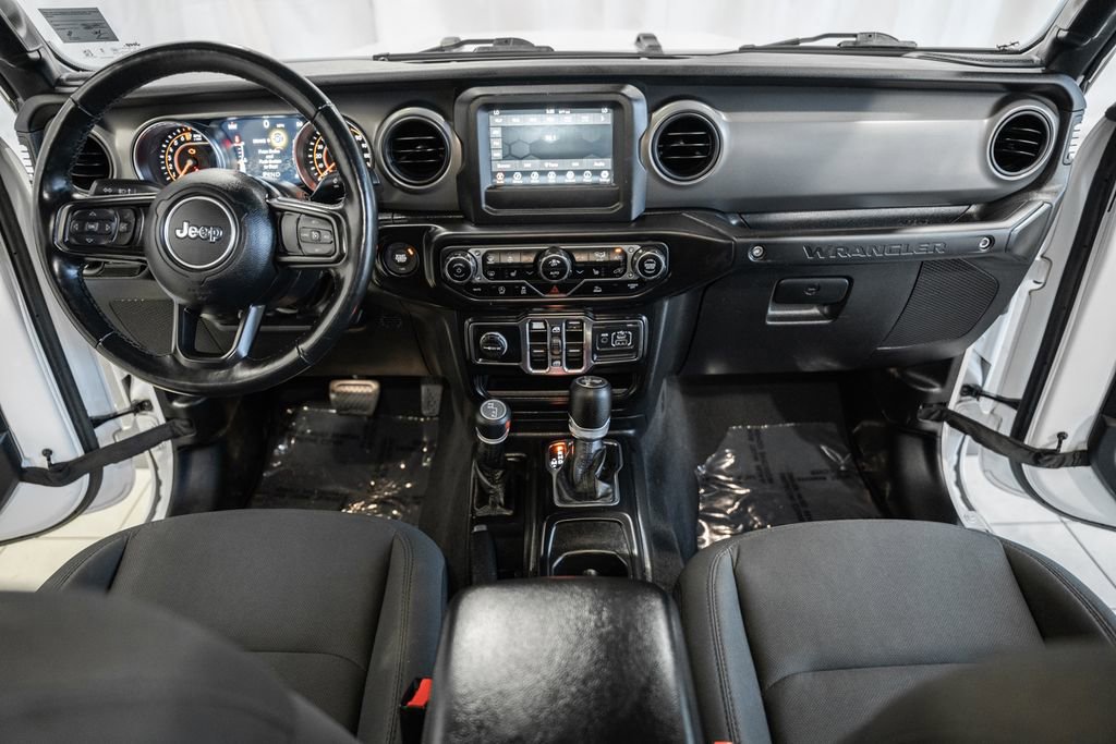 Used 2022 Jeep Wrangler Unlimited Sport AWD/4WD image 23