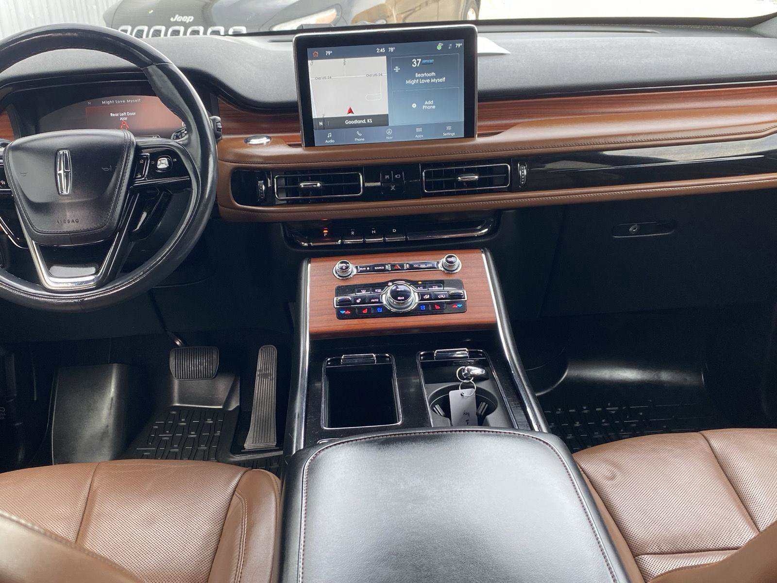 Used 2021 Lincoln Aviator Reserve w/ Equipment Group 201A image 21