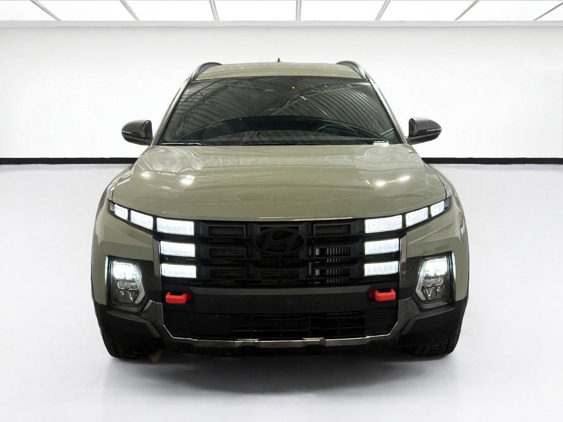 Used 2025 Hyundai Santa Cruz XRT AWD/4WD image 2