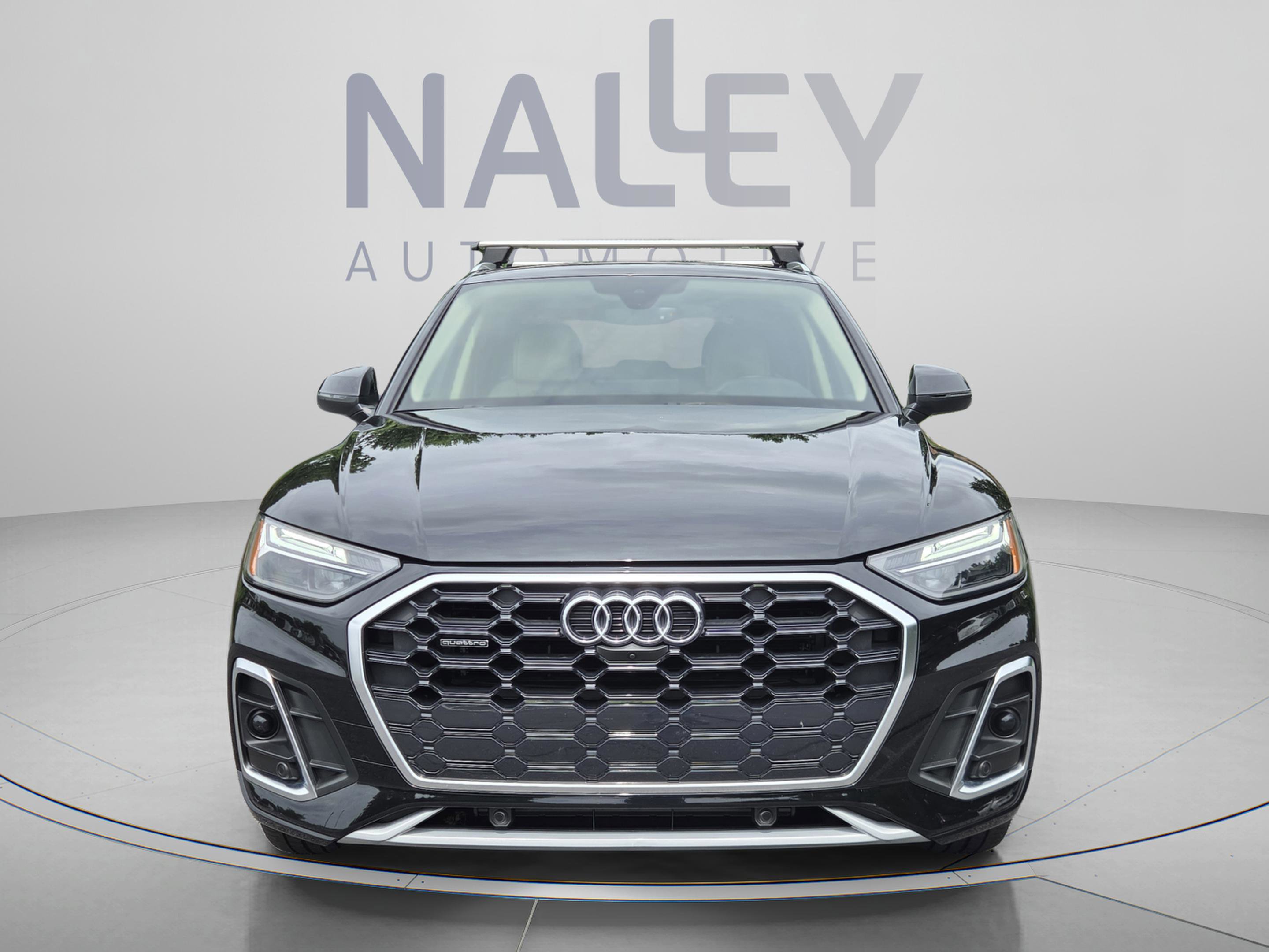 Used 2023 Audi Q5 2.0T Premium Plus w/ Premium Plus Package AWD/4WD image 8