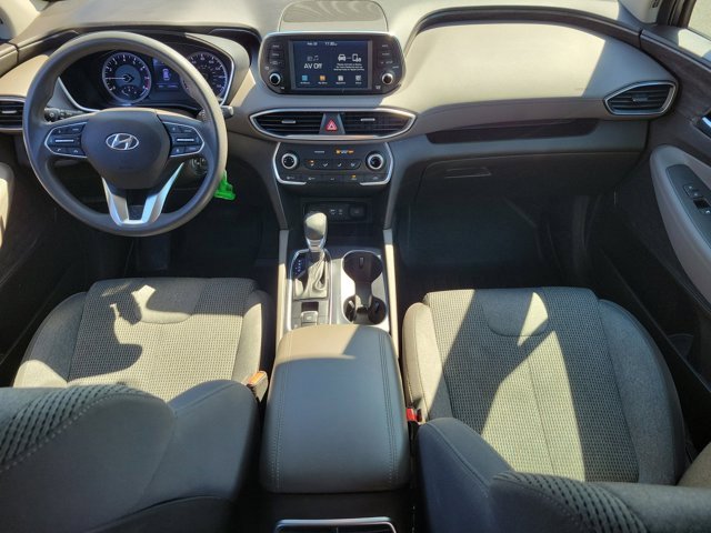 Used 2019 Hyundai Santa Fe SE image 2