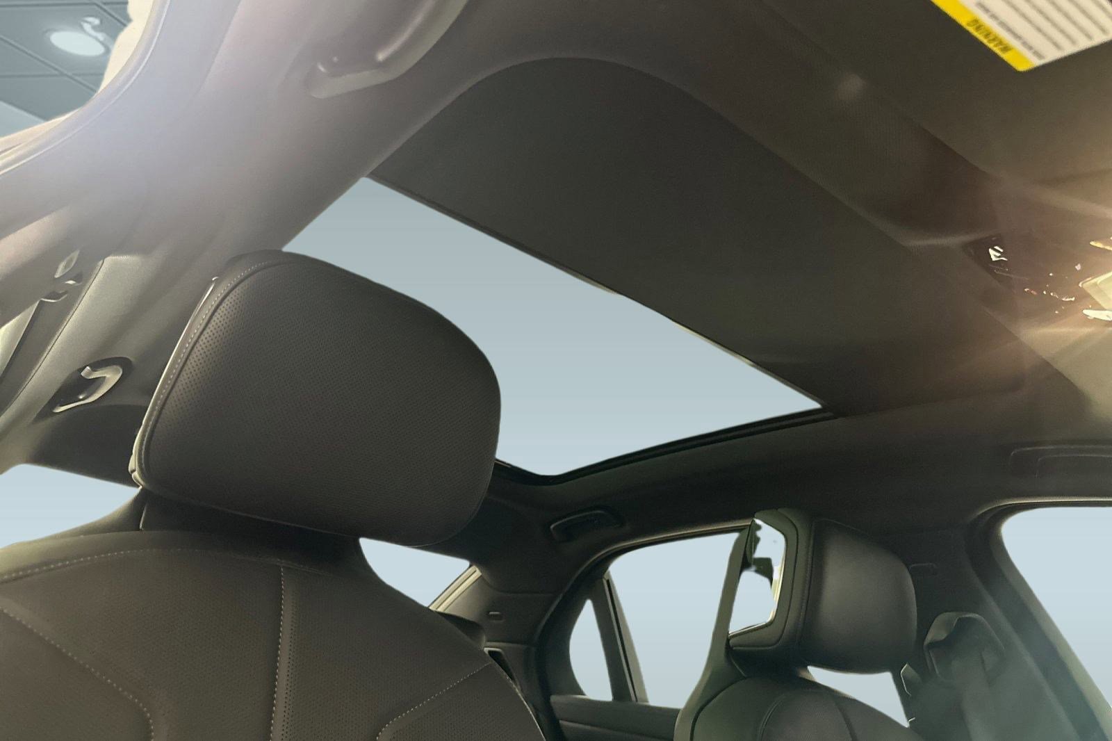 New 2026 BMW 750e xDrive w/ Executive Package image 14