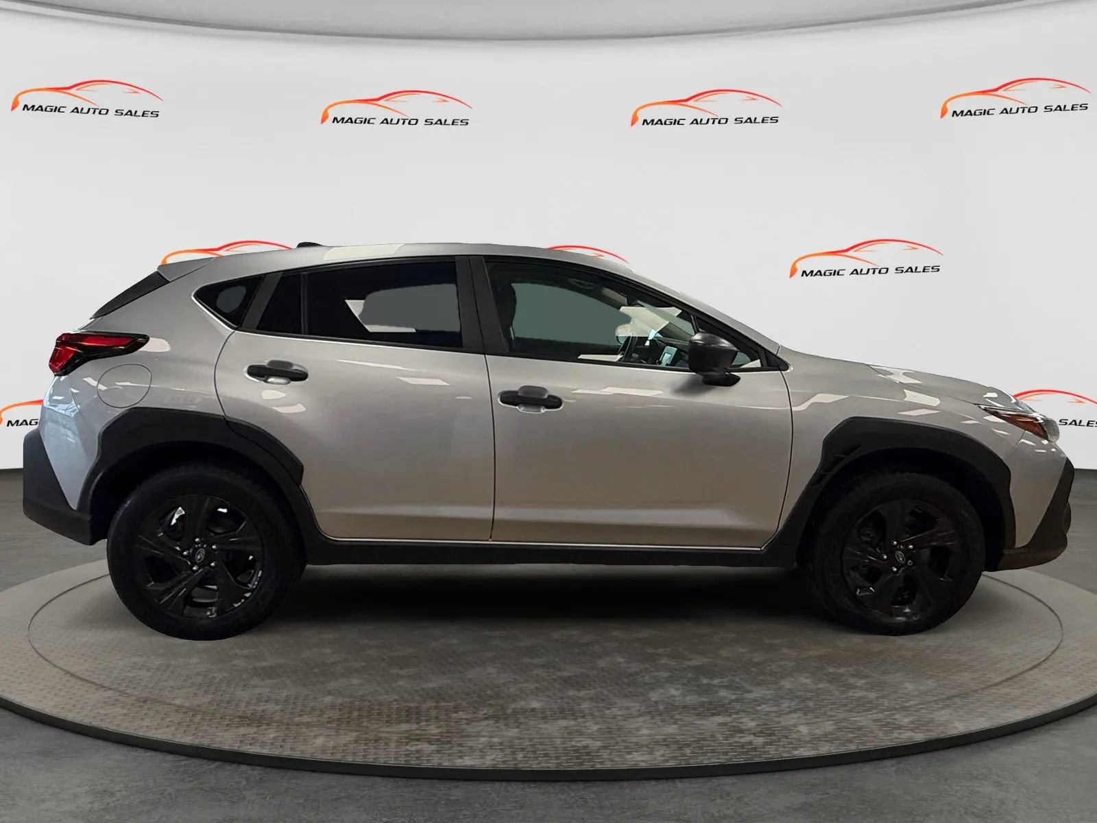 Used 2024 Subaru Crosstrek 2.0i AWD/4WD image 6