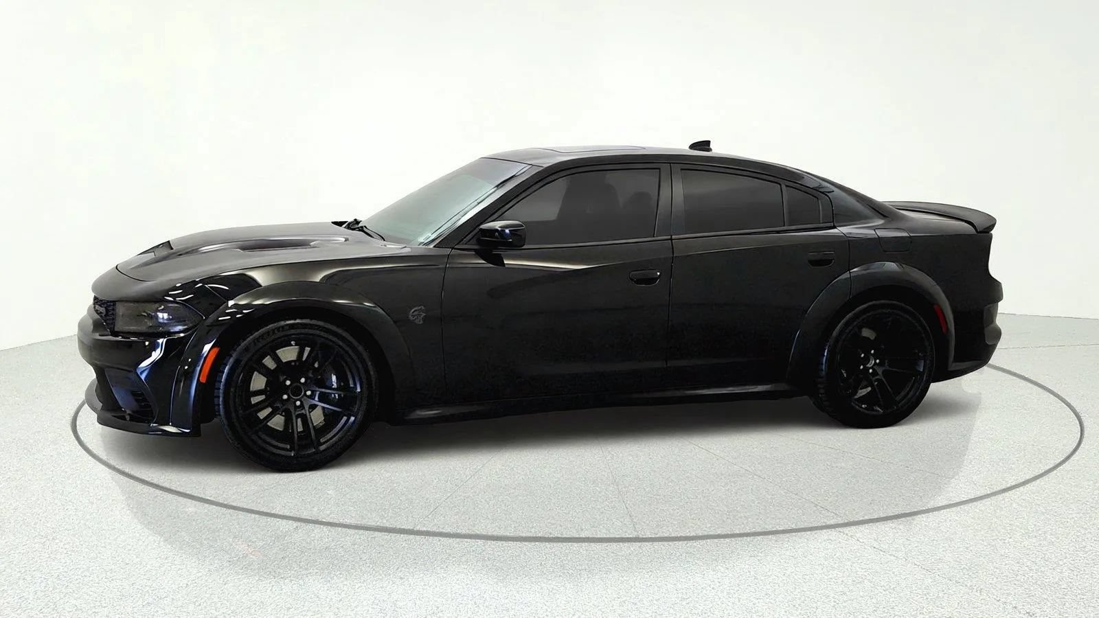 Used 2022 Dodge Charger SRT Hellcat w/ Harman/Kardon Audio Group RWD image 3