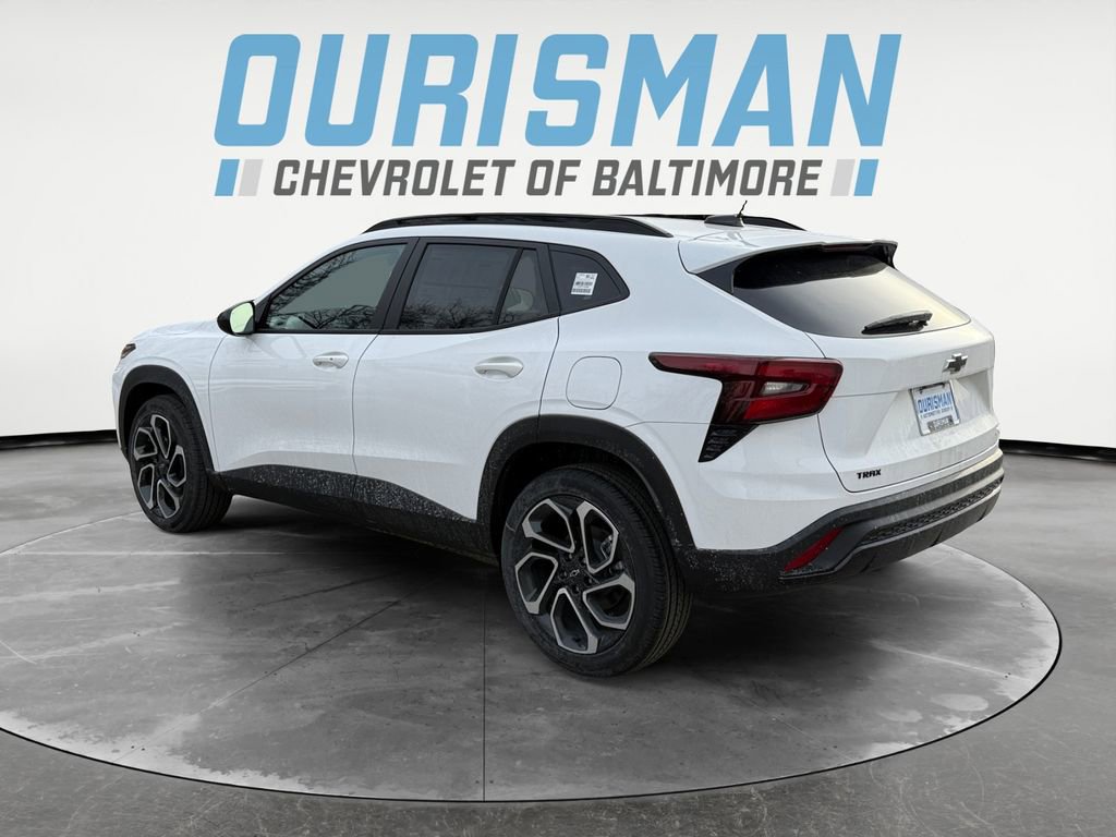 New 2026 Chevrolet Trax RS w/ Sunroof Package image 4