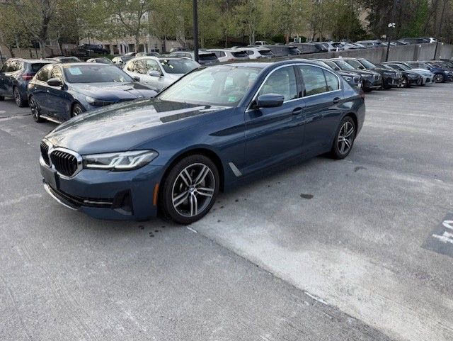 Certified 2023 BMW 530i xDrive w/ Premium Package AWD/4WD image 1