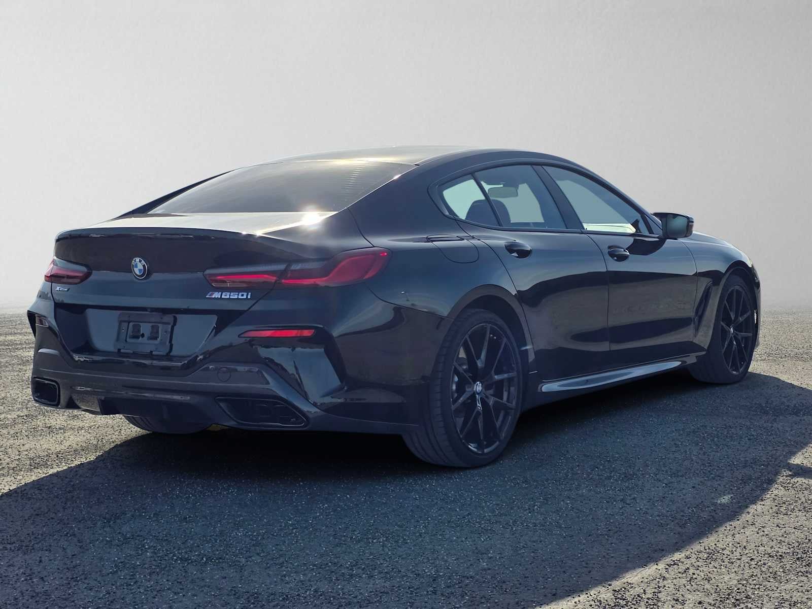 Used 2025 BMW M850i xDrive AWD/4WD image 3