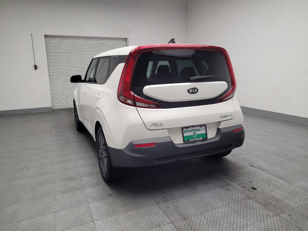 Used 2020 Kia Soul EX image 6