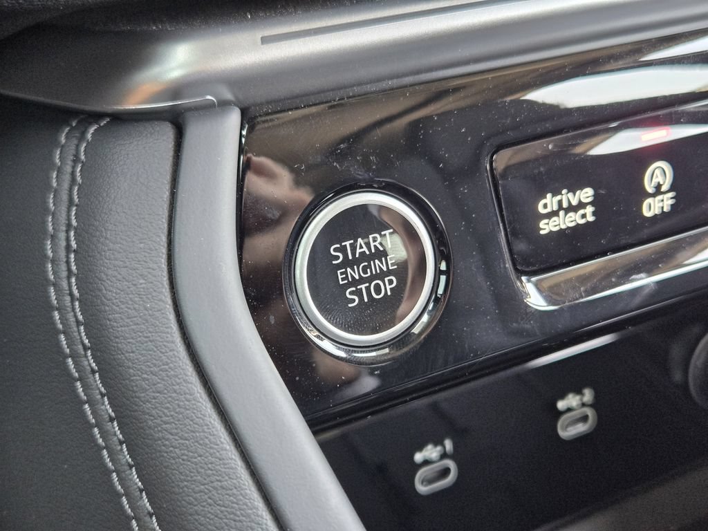 Certified 2025 Audi Q5 Prestige AWD/4WD image 27