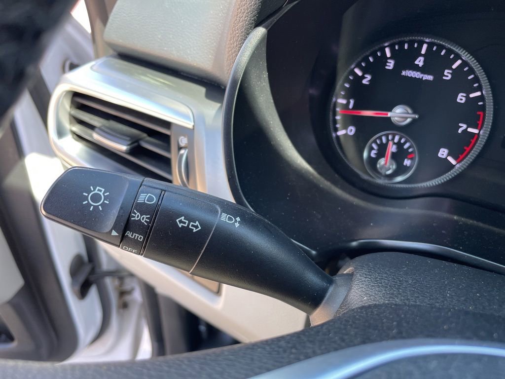 Used 2022 Kia Telluride S AWD/4WD image 16