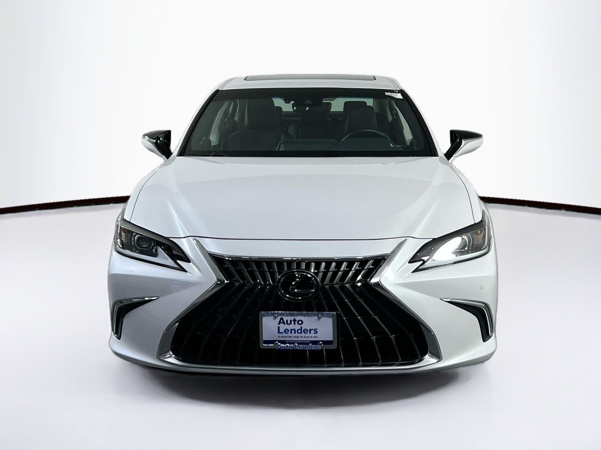 Used 2025 Lexus ES 350 w/ Premium Package FWD image 2