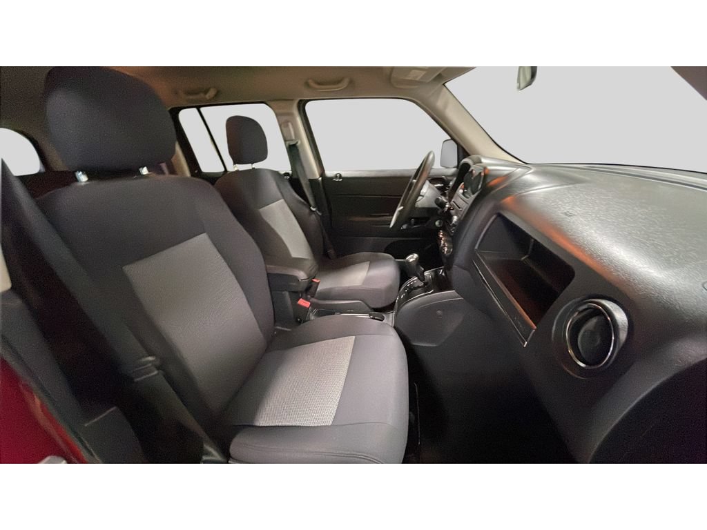 Used 2010 Jeep Patriot Sport FWD image 17