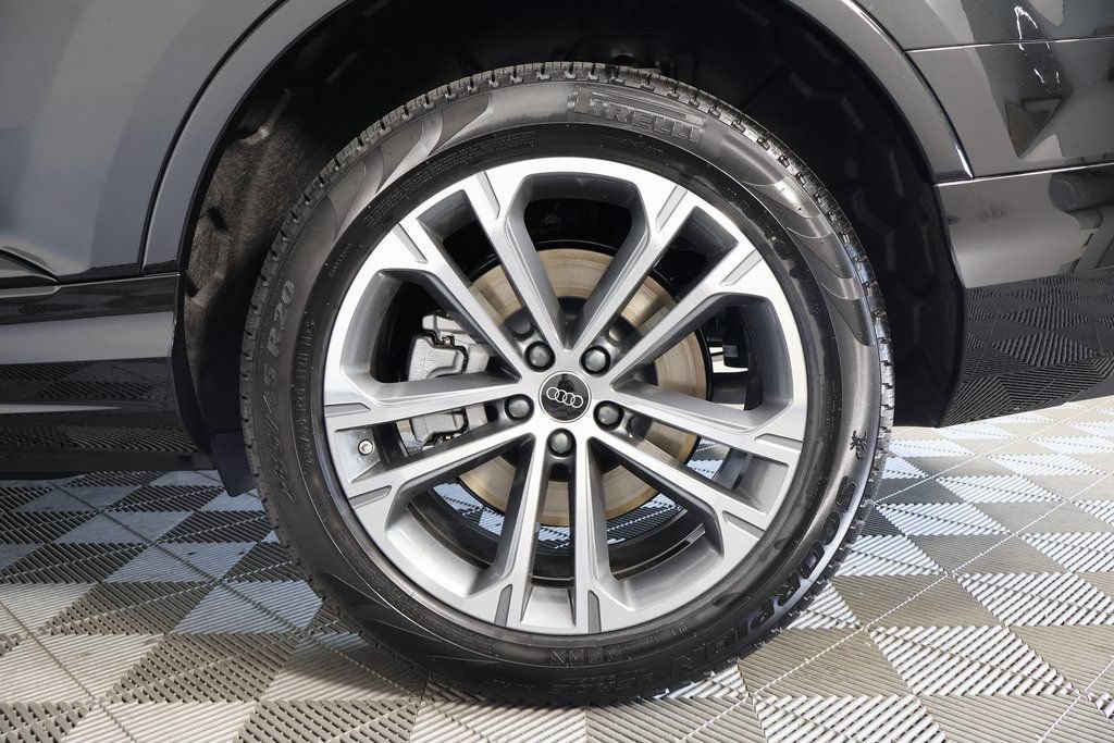 New 2026 Audi Q7 2.0T Premium AWD/4WD image 10